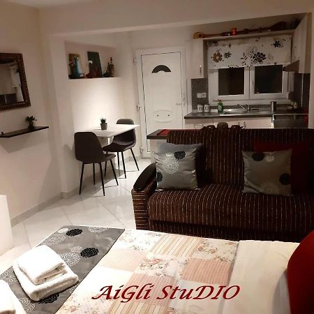 Aigli Studio Kavála ภายนอก รูปภาพ